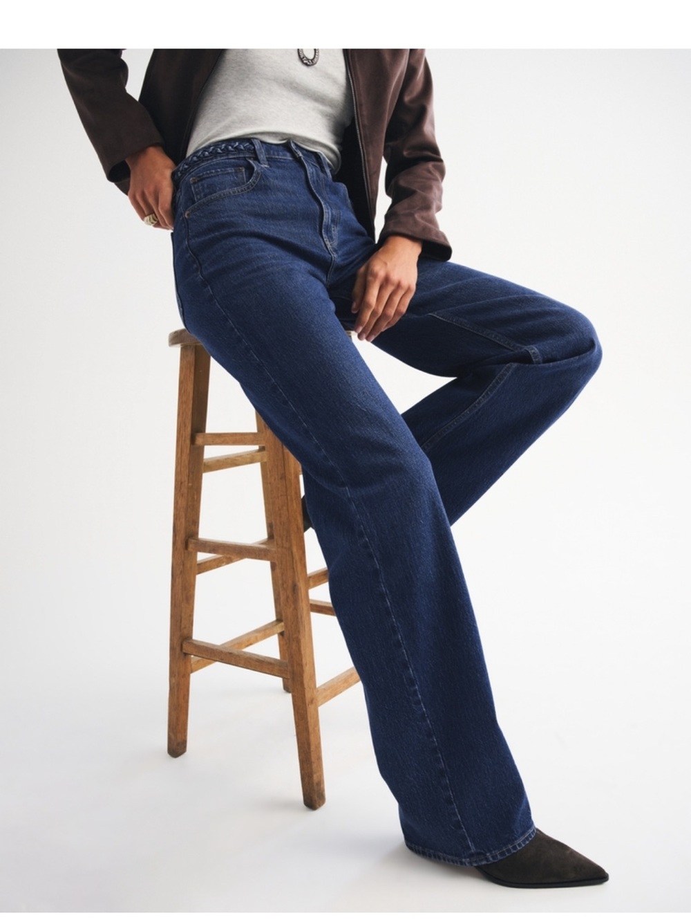 Abercrombie Women’s High Rise 90s Relaxed Jeans – 30 Short